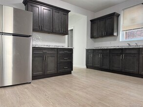 Building Photo - 742 New Lots Ave