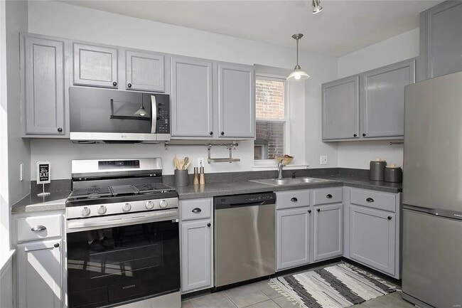 Kitchen - 3936 Utah St