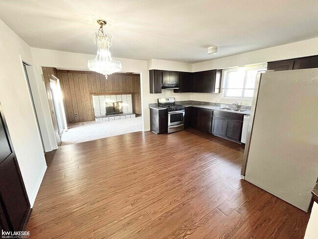 Foto del edificio - 31287 Mc Namee St