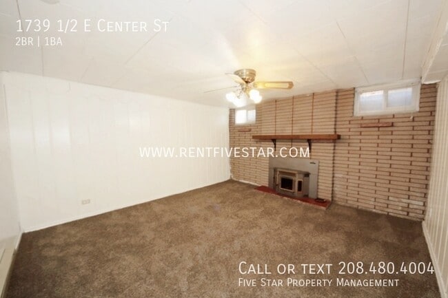 Foto del edificio - 1739 E Center St