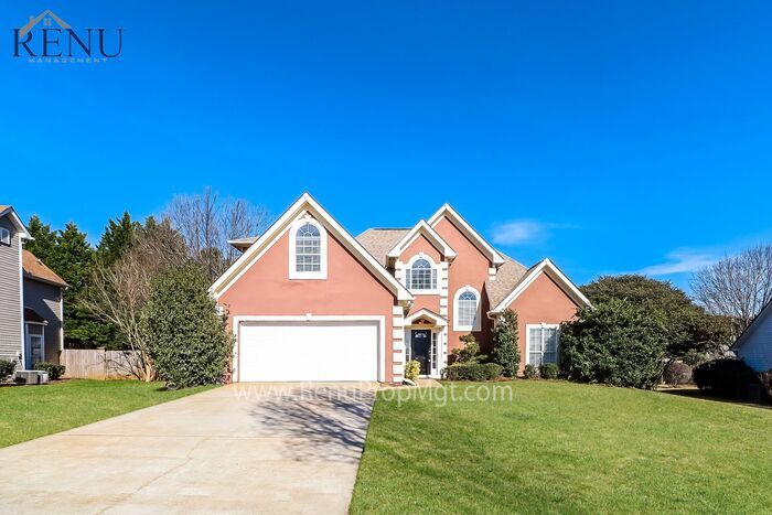 Primary Photo - Now Available! 3 bed 2.5 bath!
