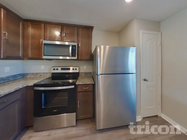 Foto del edificio - 14 Rivera Ln