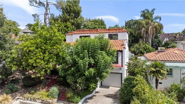 Foto del edificio - 1228 N Lemon St