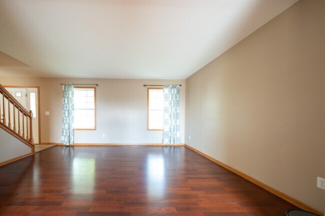 Foto del edificio - 10415 Ponds Way