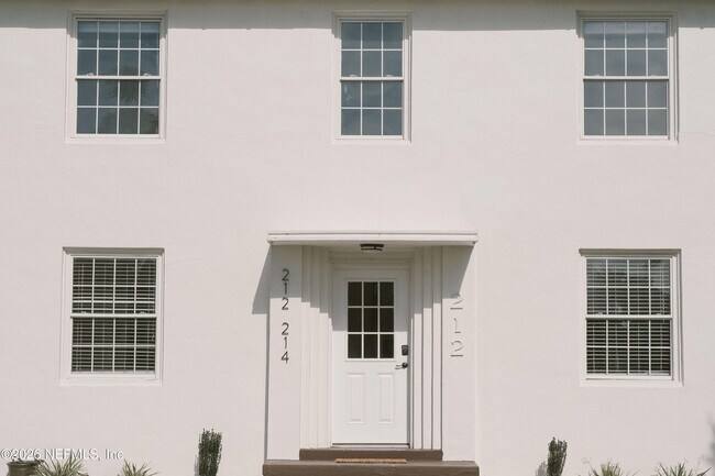 Foto del edificio - 212 Oak St