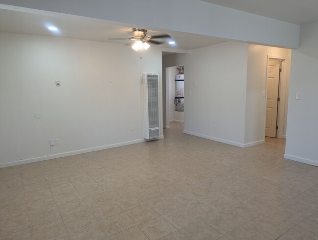 Building Photo - 1201p -131-2103 Carrere St. MG