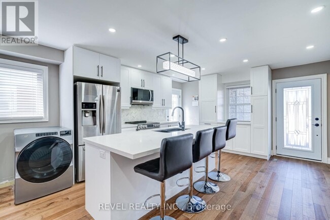 Building Photo - 524 Fergo Ave