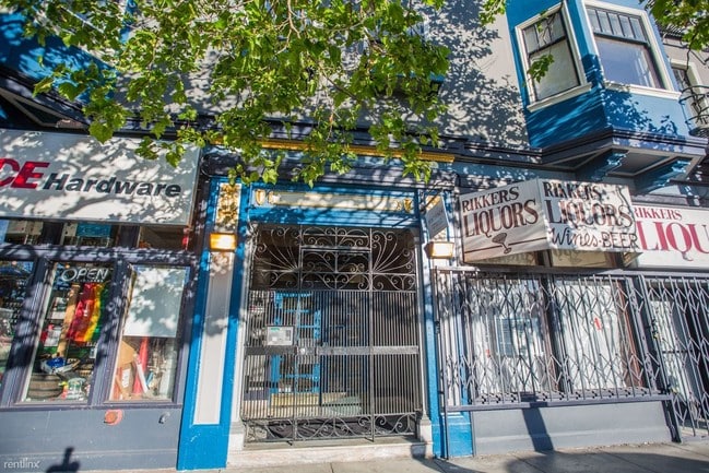 Building Photo - 2079 Market St