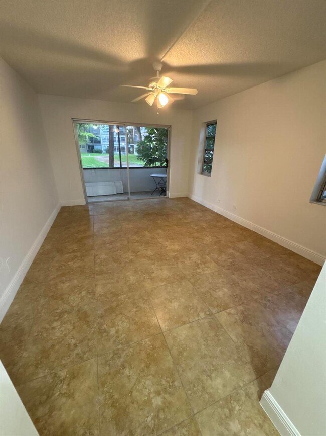 Foto del edificio - 1751 NW 75th Ave