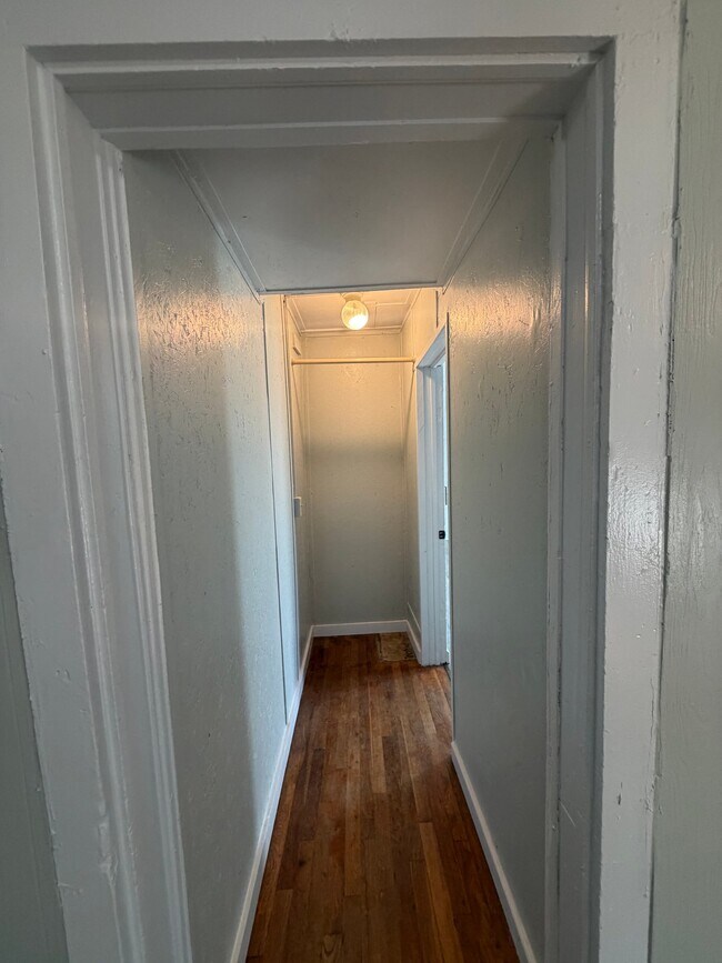 Foto del edificio - 314 N Webb St