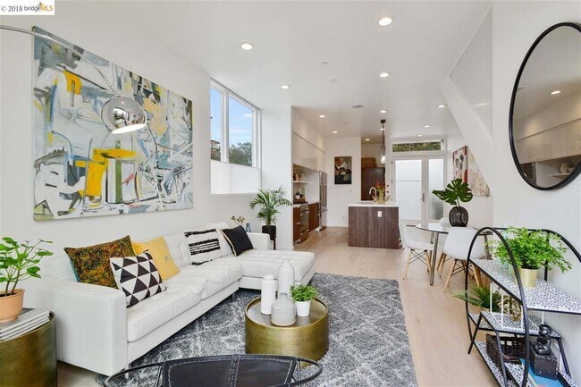 Foto del edificio - 1032 Grayson St
