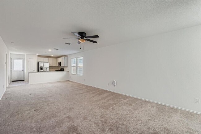 Foto del edificio - 210 Sormonne Lp