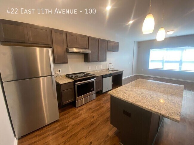 Foto del edificio - 422 E 11th Ave