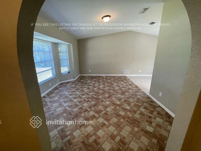 Foto del edificio - 1475 Paxton Terrace