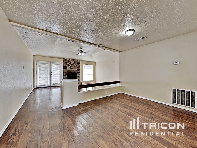 Foto del edificio - 8223 Summer Quail Dr