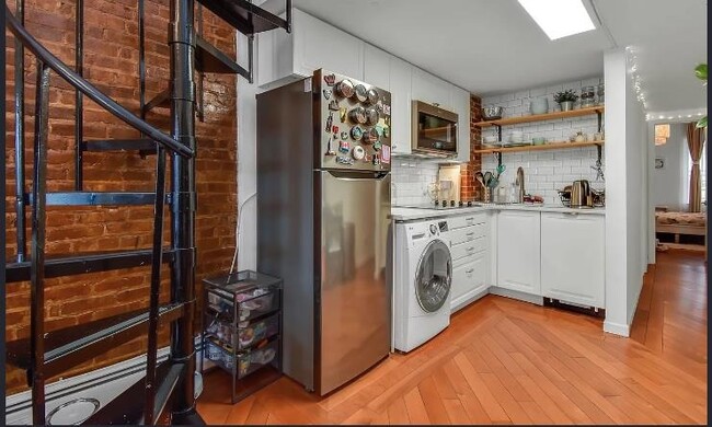 Foto del edificio - 212 9th St