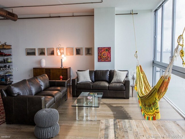 Foto del edificio - 585 Bay Ridge Pkwy