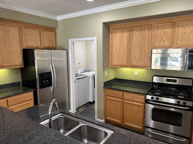 Building Photo - 4321 Clarinbridge Cir