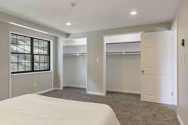 Foto del edificio - Spencer Road Boxborough