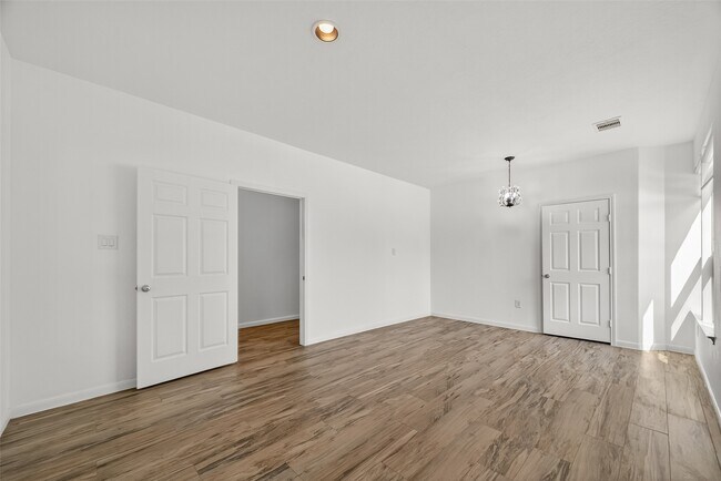 Foto del edificio - 13019 Foxwood Creek Ln