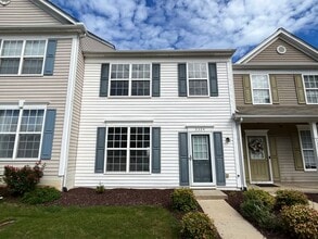 Building Photo - 5324 Glen Canyon Rd