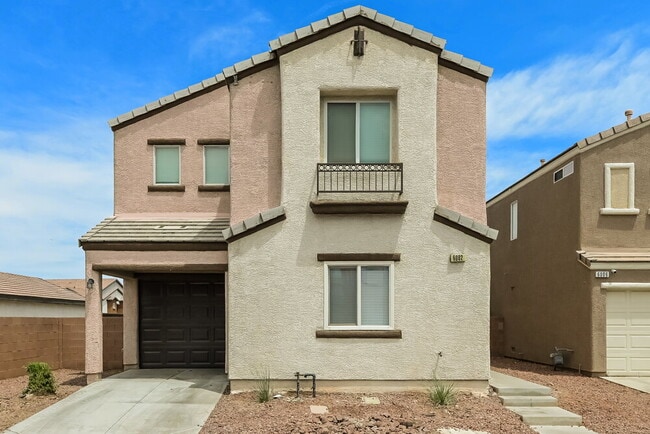 Building Photo - 6002 Aripeka St