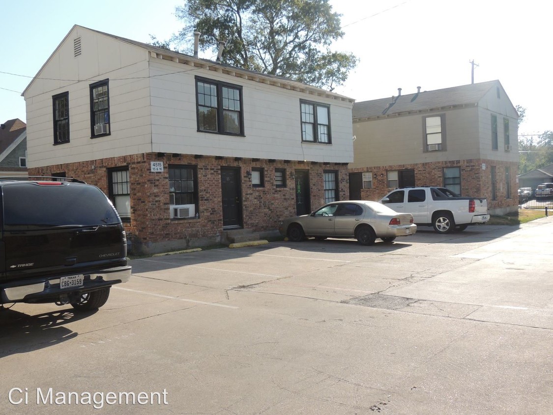 Primary Photo - 4515 E Side Ave