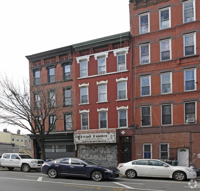 Primary Photo - 1092 Bedford Ave