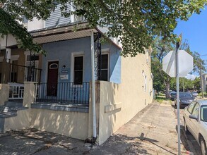 Building Photo - 5529 Jefferson St