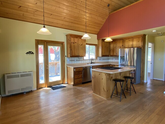 Building Photo - 4291 Rancho Montes Dr