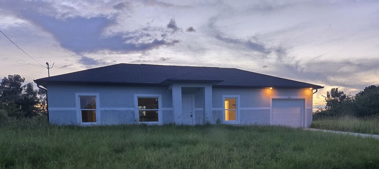 Building Photo - Brand New 3/2/1- South Lehigh Acres-