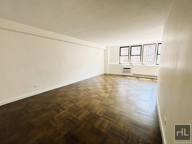 Building Photo - East 79th Street