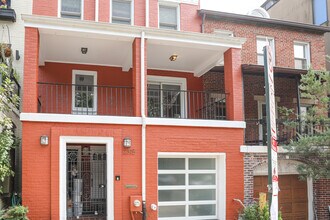Building Photo - 2315 15th St NW