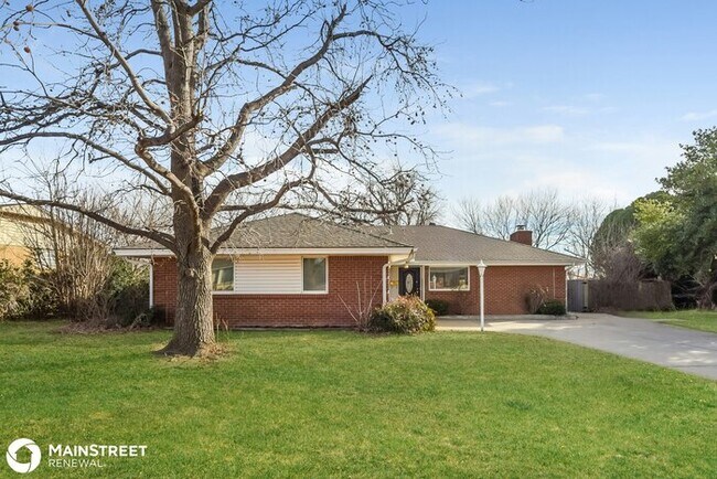 Foto del edificio - 3504 Rosewood Dr