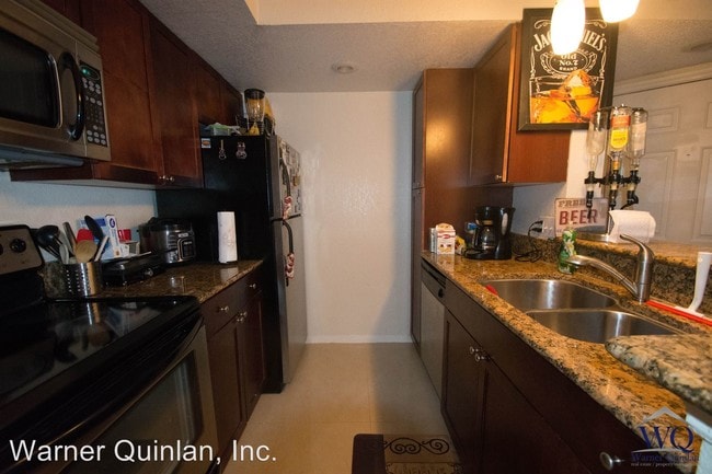 Foto del edificio - 5144 Conroy Rd