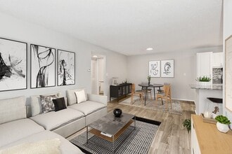 Building Photo - Seven Lakes at Carrollwood