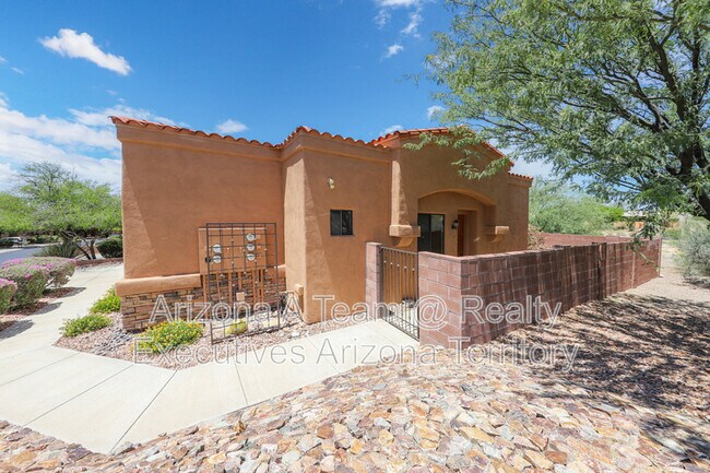 Foto del edificio - 665 E Weckl Pl