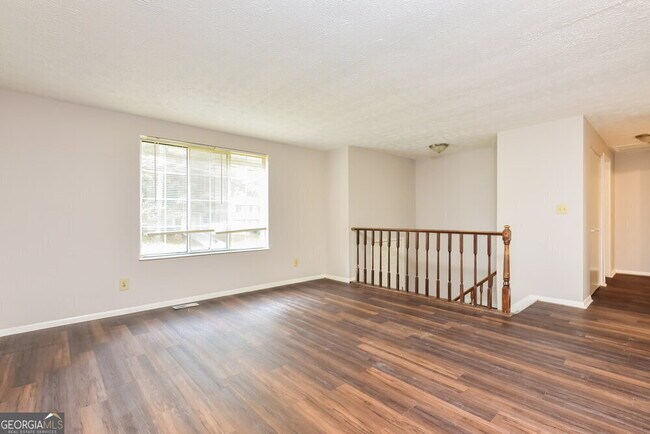Building Photo - 2086 Singer Way