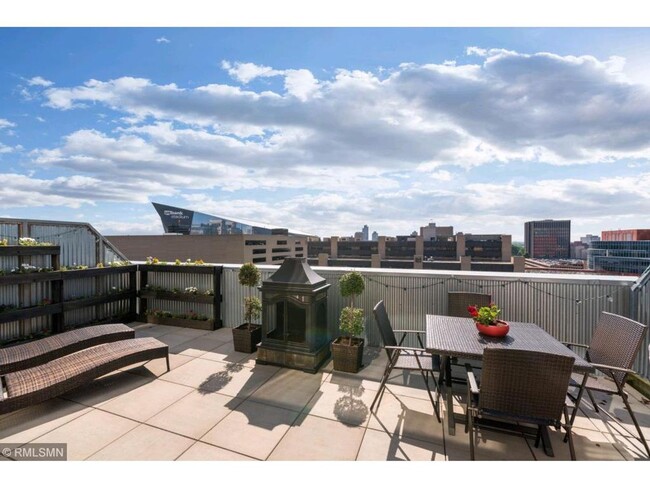 Building Photo - *Rarely Available* 3 Bedroom 2 Bathroom Penthouse At The Sexton Lofts!