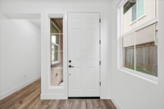 Foto del edificio - 4328 Greenshank Cir