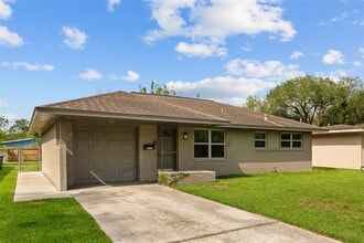 Building Photo - 6714 Langdon Ln