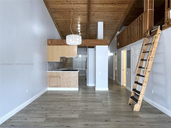 Building Photo - 13640 SW 102nd Ln