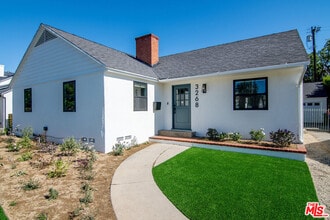 Building Photo - 3268 Butler Ave