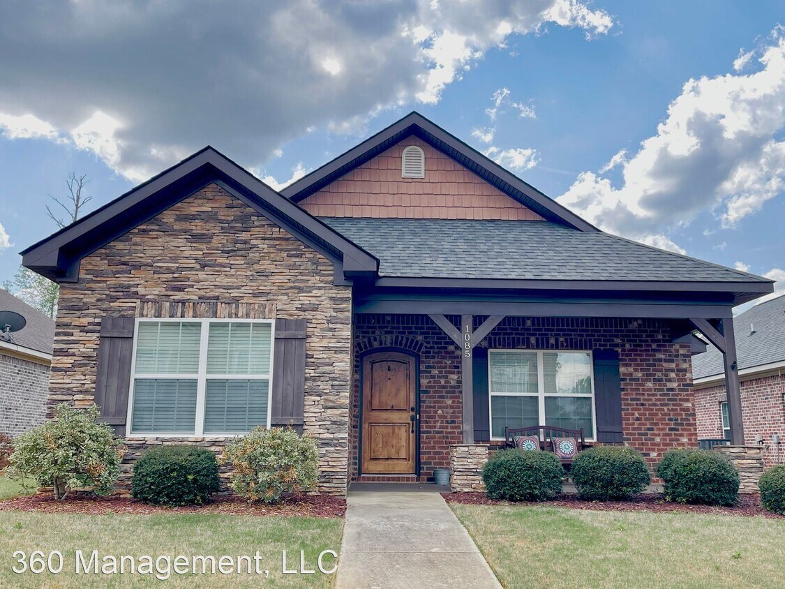 3 br, 2 bath House 1085 Runningvine Ln House Rental in Auburn, AL