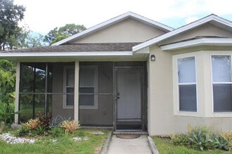 Building Photo - 3814 Roseboro St