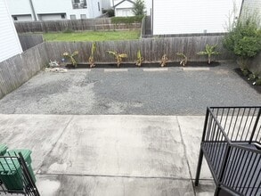 Building Photo - 2116 Live Oak St