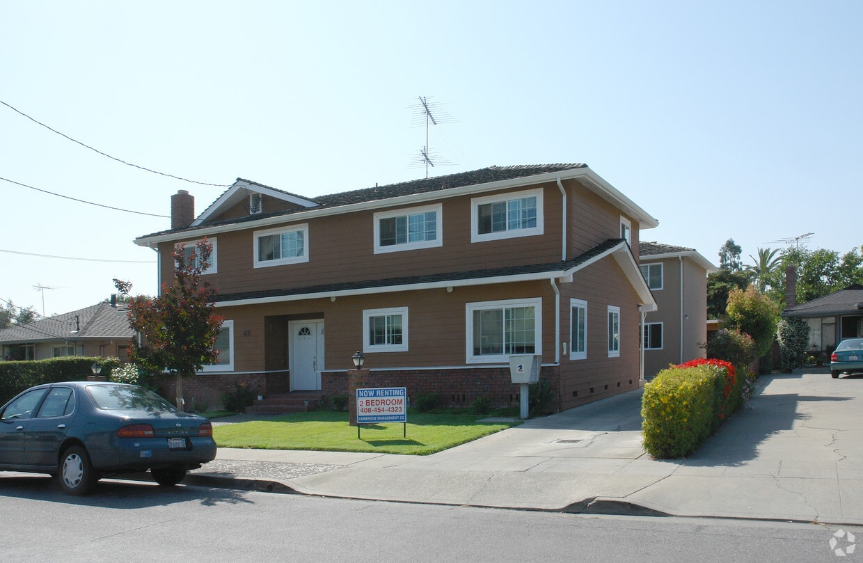 Primary Photo - 48 Lester Ave