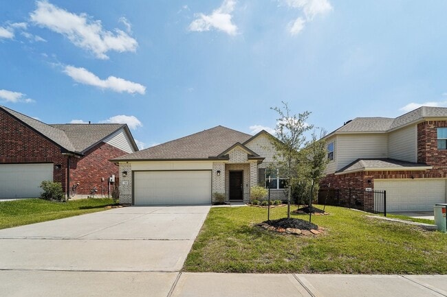 Foto del edificio - 788 Yellow Birch Ln
