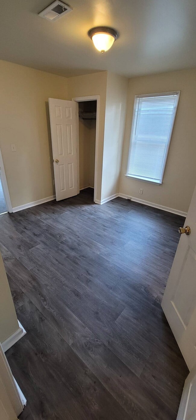 Foto del edificio - 106 Taylor St