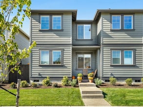 Building Photo - 5715 SE 79th Ave